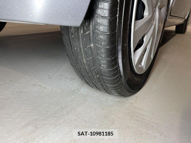 Honda N BOX 2019-03 278589-15