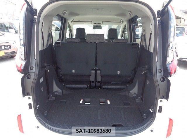 Toyota SIENTA 2024-07 368293-8