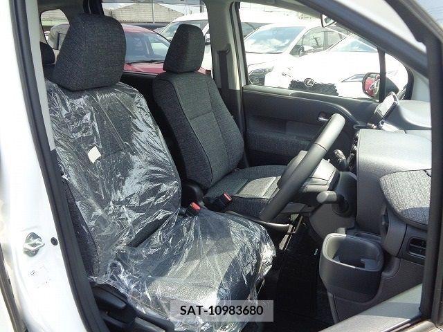 Toyota SIENTA 2024-07 368293-3