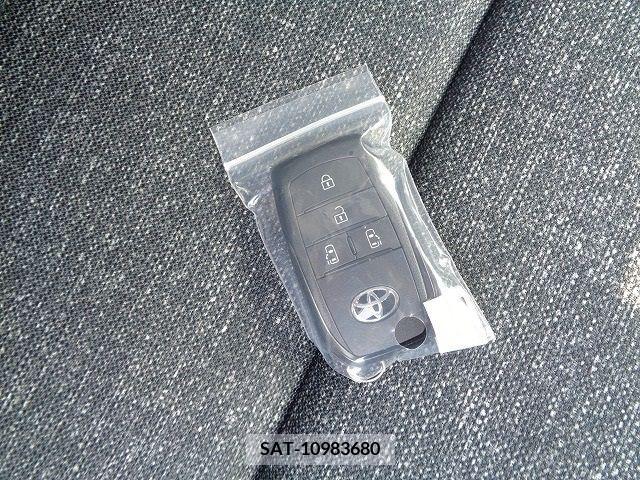 Toyota SIENTA 2024-07 368293-26