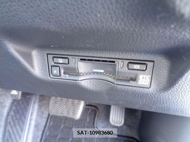 Toyota SIENTA 2024-07 368293-21