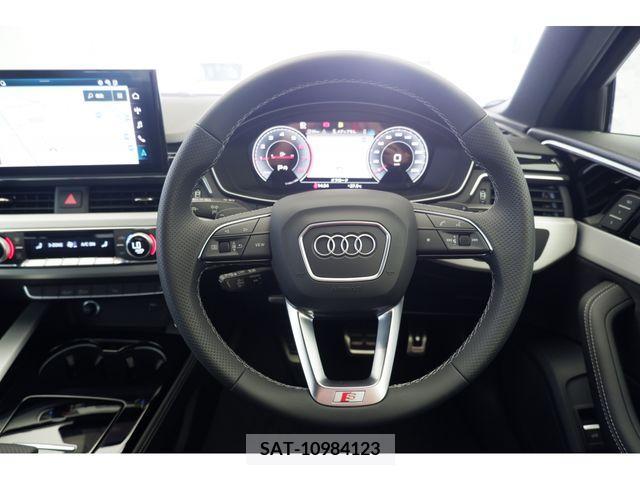 Audi A4 2023-02 201889-14