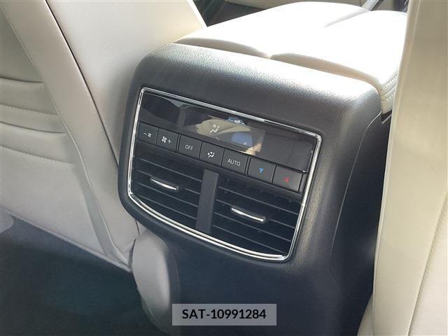 Mazda CX-8 2018-01 396268-21