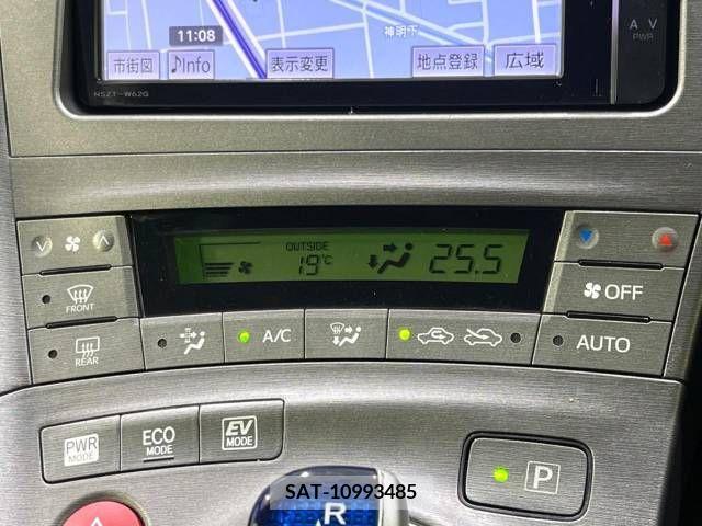 Toyota PRIUS 2012-07 322031-7