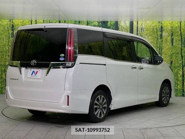 Toyota ESQUIRE 2019-03 217114-18