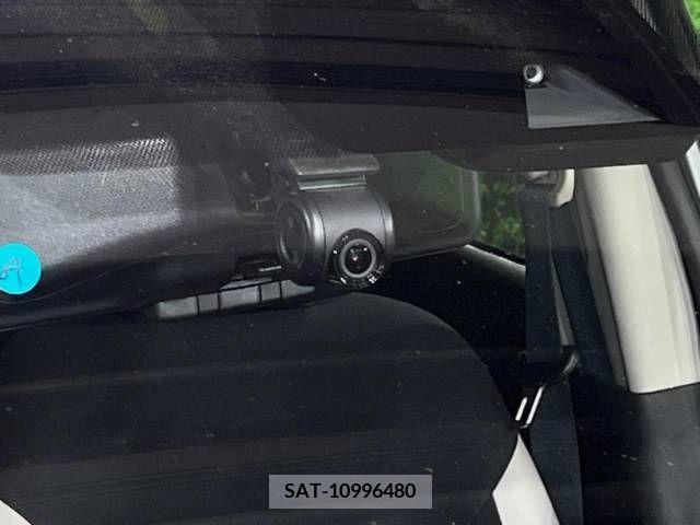 Nissan NOTE 2020-04 365389-7