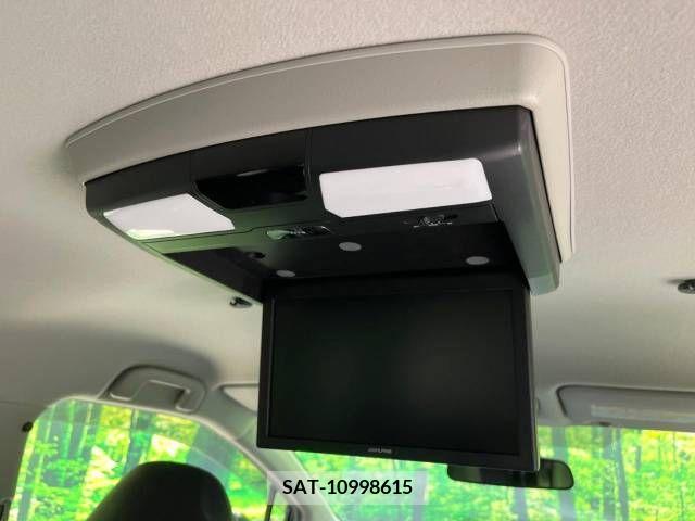 Toyota SIENTA 2017-12 368143-4