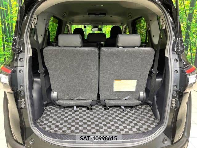 Toyota SIENTA 2017-12 368143-11