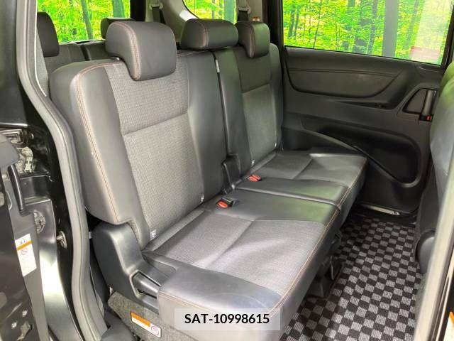 Toyota SIENTA 2017-12 368143-9