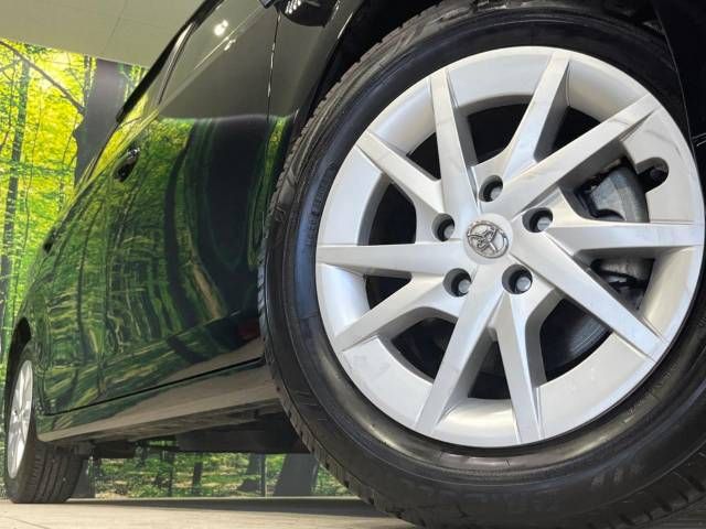 Toyota PRIUS ALPHA 2018-03 6449-13