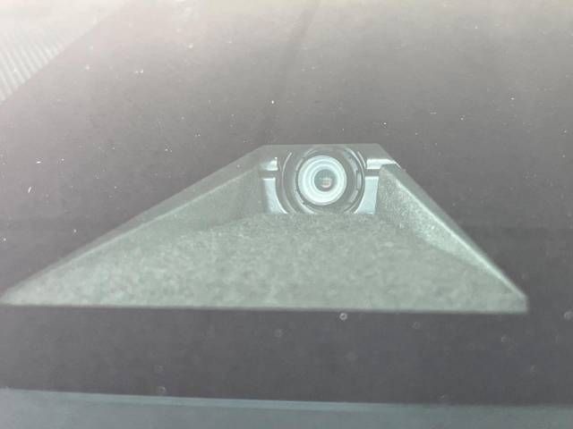 Toyota PRIUS ALPHA 2018-03 6449-2