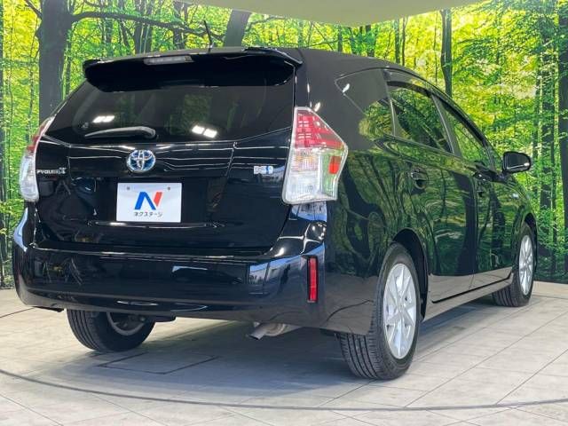 Toyota PRIUS ALPHA 2018-03 6449-17