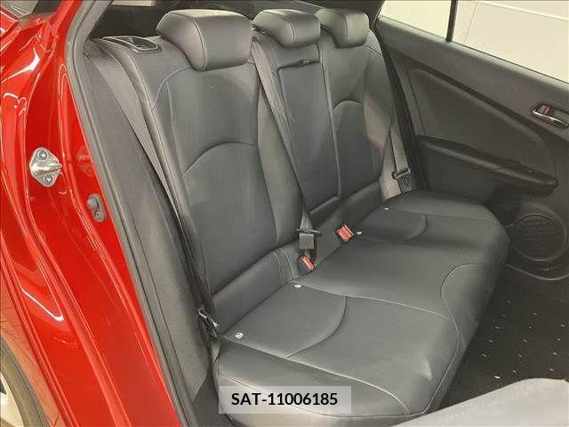 Toyota PRIUS 2016-08 211436-12