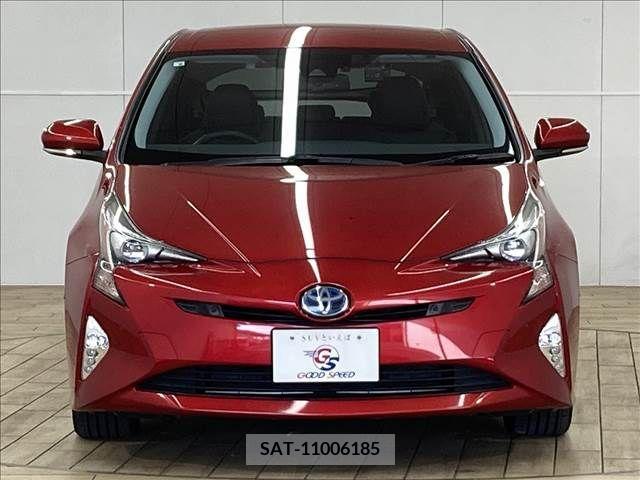 Toyota PRIUS 2016-08 211436-2