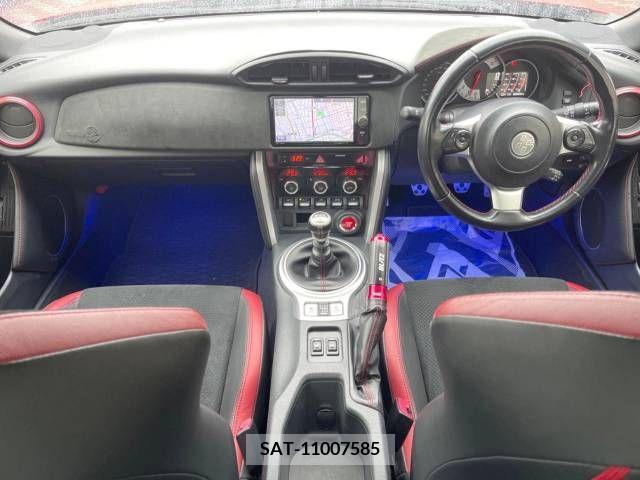 Toyota 86 2017-06 340873-1