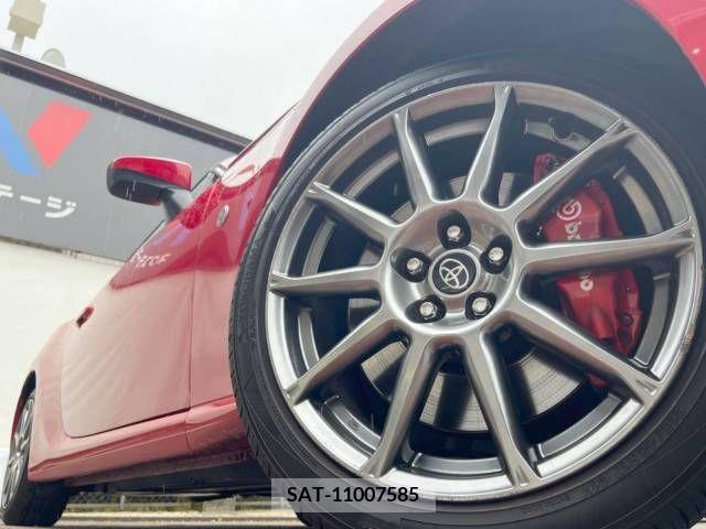 Toyota 86 2017-06 340873-13