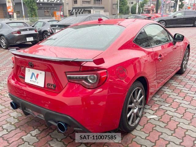 Toyota 86 2017-06 340873-17
