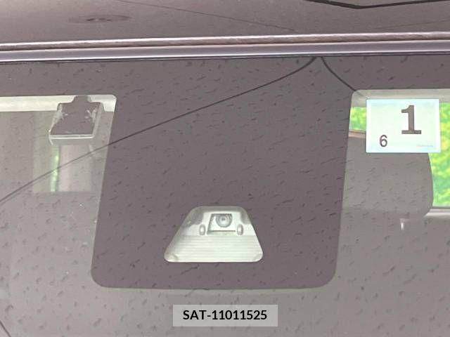 Toyota ROOMY 2017-01 375938-3