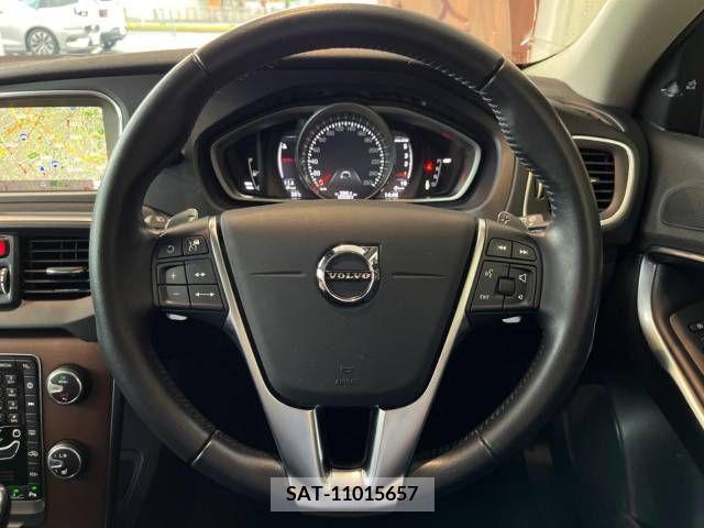Volvo V40 2017-07 387310-10