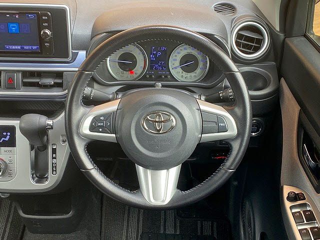 Toyota PIXIS JOY 2016-10 7317-13