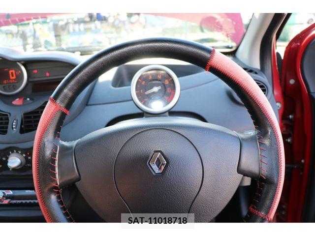 Renault TWINGO 2010-10 202481-1