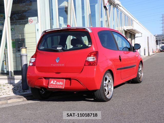 Renault TWINGO 2010-10 202481-2