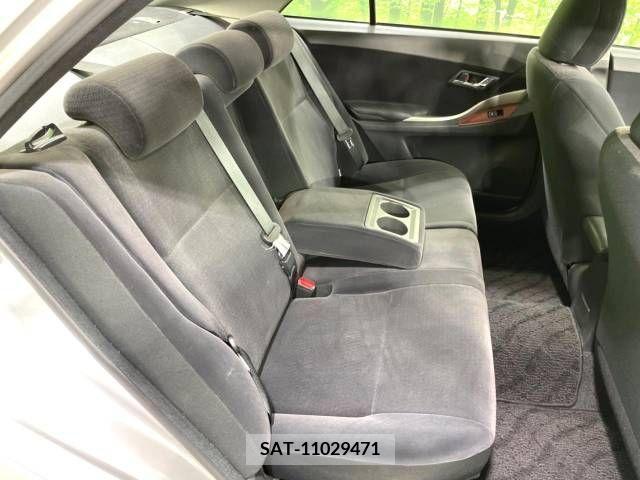 Toyota Aurion 2011-01 323202-9