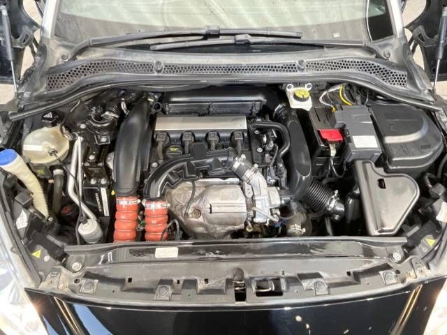 Peugeot RCZ 2014-02 18619-19