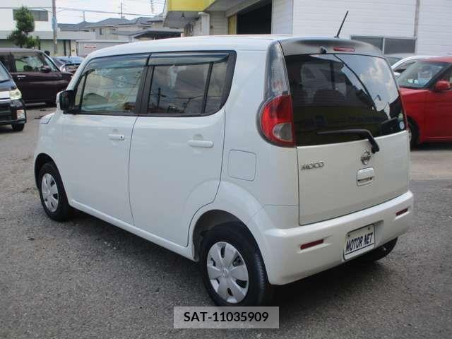 Nissan MOCO 2013-05 364072-8