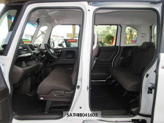 Honda N BOX 2023-01 203891-8