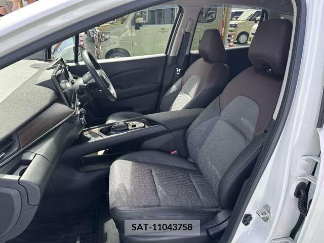 Nissan AURA 2021-12 356666-2