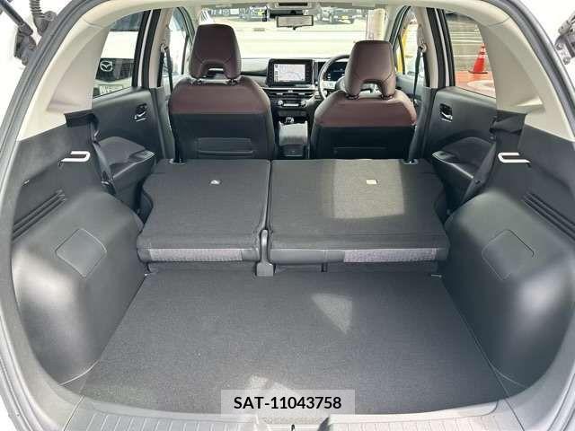 Nissan AURA 2021-12 356666-9