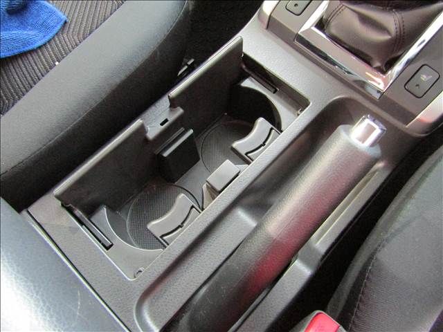 Suzuki ESCUDO 2015-08 2183-16