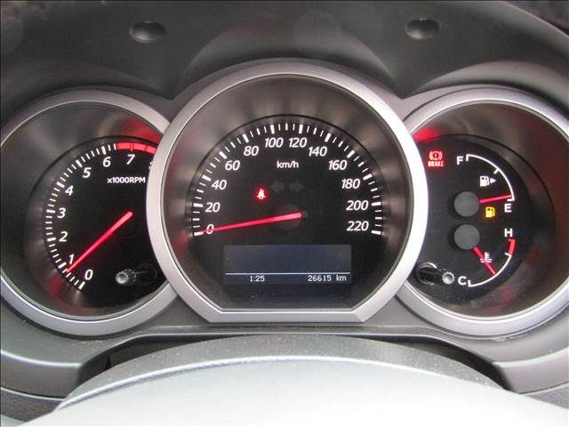 Suzuki ESCUDO 2015-08 2183-8