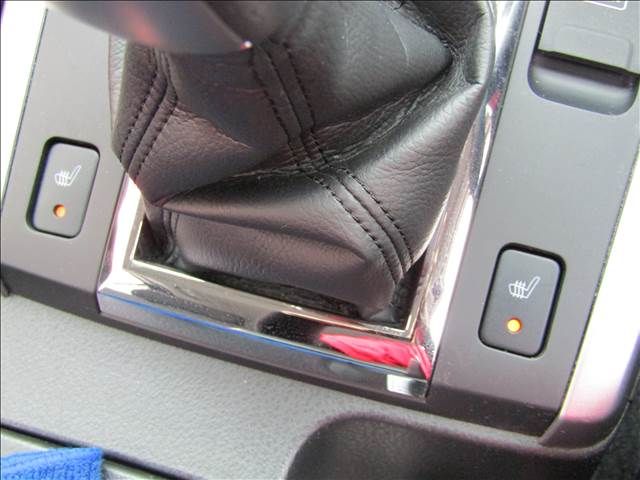 Suzuki ESCUDO 2015-08 2183-11