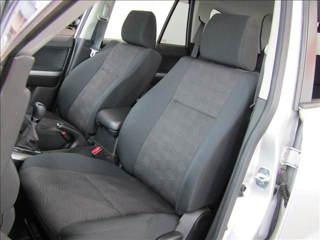 Suzuki ESCUDO 2015-08 2183-24