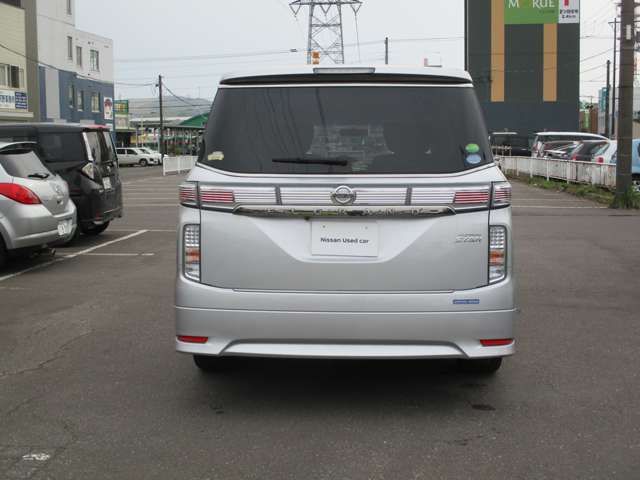 Nissan ELGRAND 2018-03 3431-3