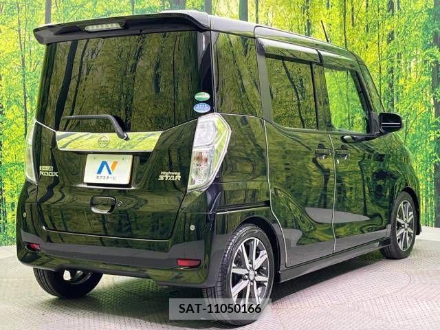 Nissan ROOX 2017-07 323838-17