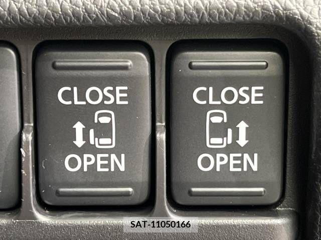 Nissan ROOX 2017-07 323838-5