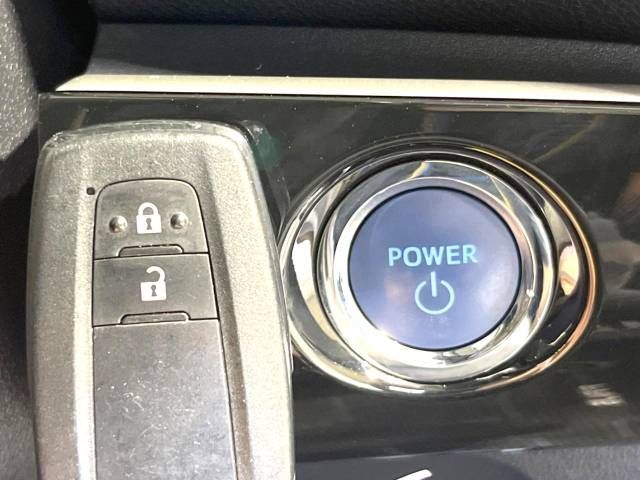 Toyota PRIUS 2017-03 16785-6