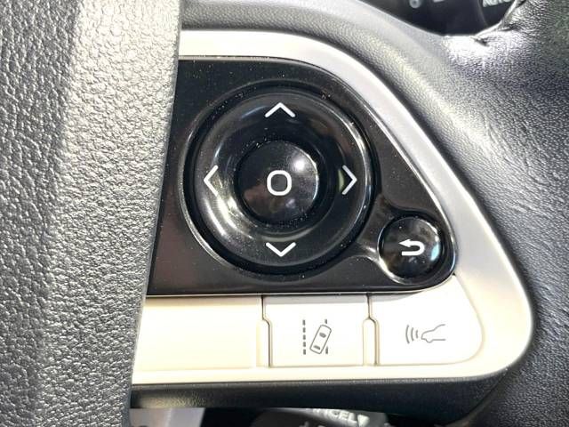 Toyota PRIUS 2017-03 16785-5