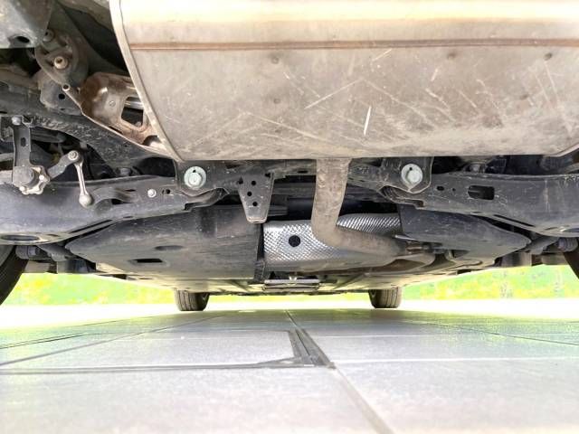 Toyota PRIUS 2017-03 16785-19