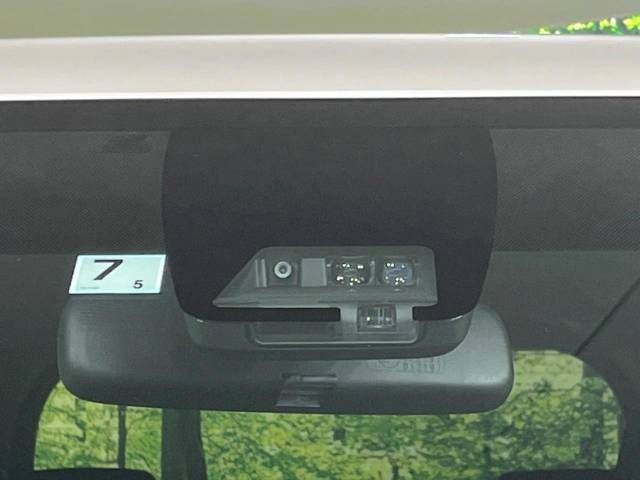 Toyota VOXY 2018-07 5420-2