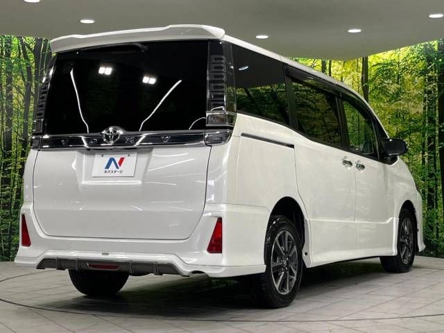Toyota VOXY 2018-07 5420-18