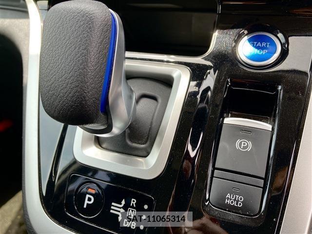 Nissan SERENA 2019-04 284260-29