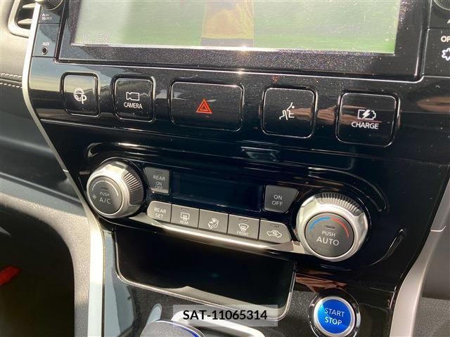 Nissan SERENA 2019-04 284260-28
