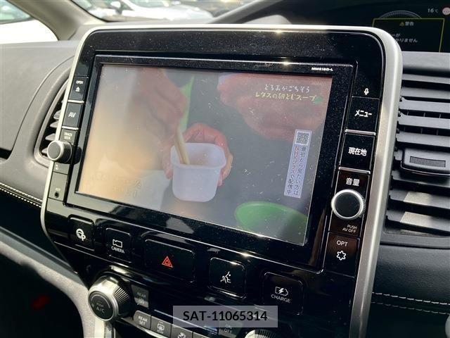 Nissan SERENA 2019-04 284260-4