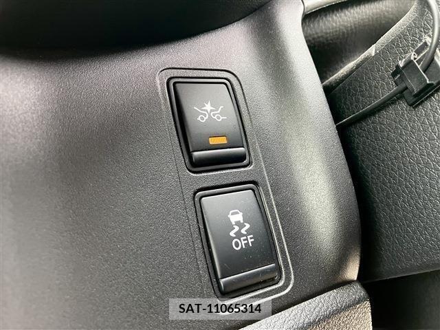 Nissan SERENA 2019-04 284260-24