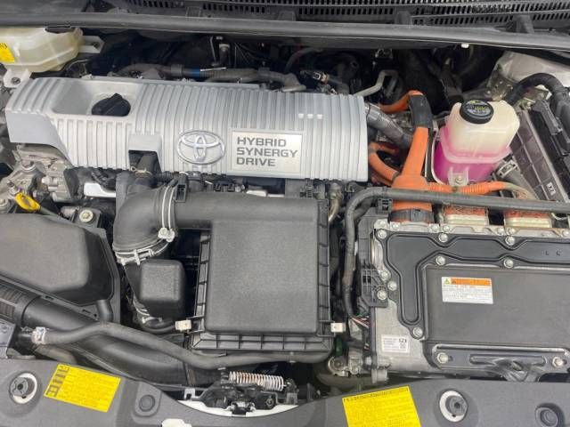 Toyota PRIUS 2014-07 27775-18