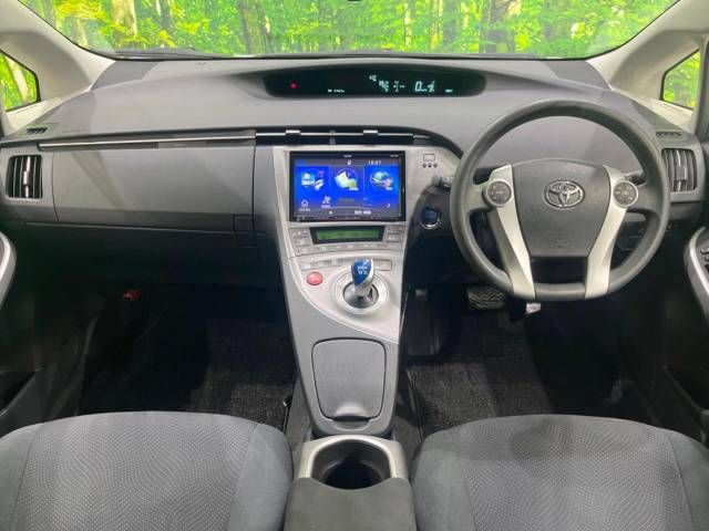 Toyota PRIUS 2014-07 27775-1